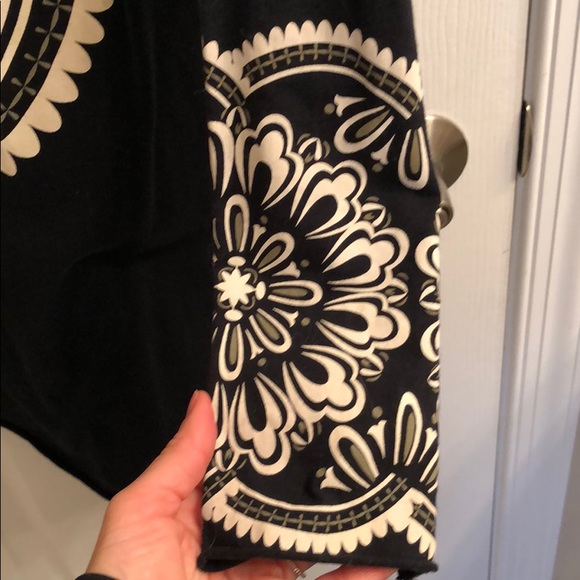 Arden B black tunic w/ pretty white/gem details S - Picture 3 of 5